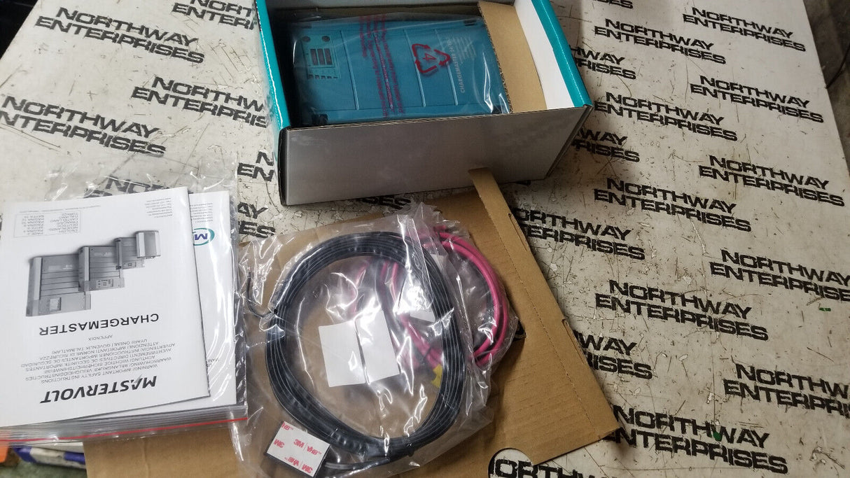 Mastervolt Chargemaster 12A 24V Output 120/230V Input 44020120