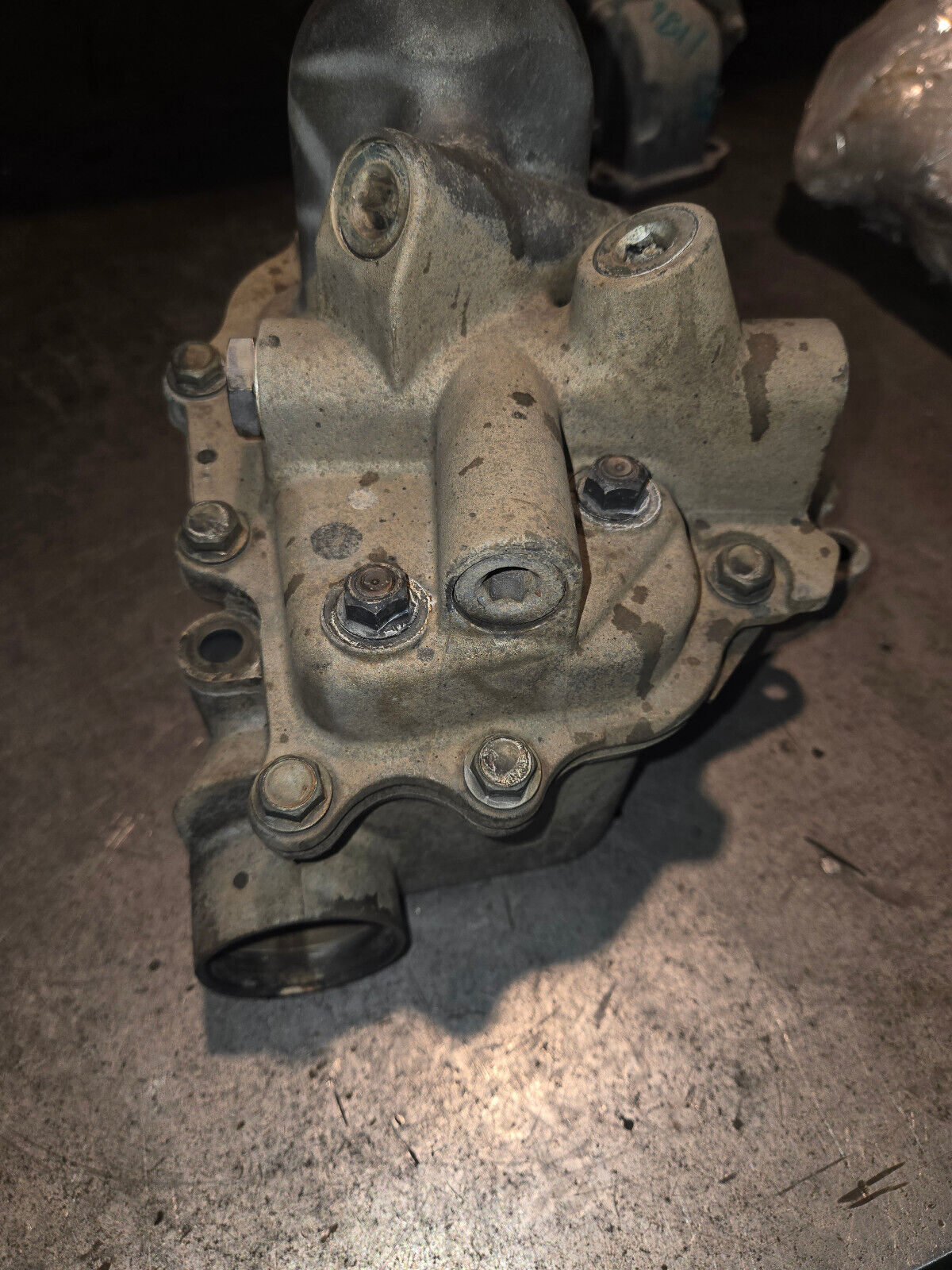 GM 12701592 Duramax L5P Engine Oil Cooler Assembly 12701592 REF27