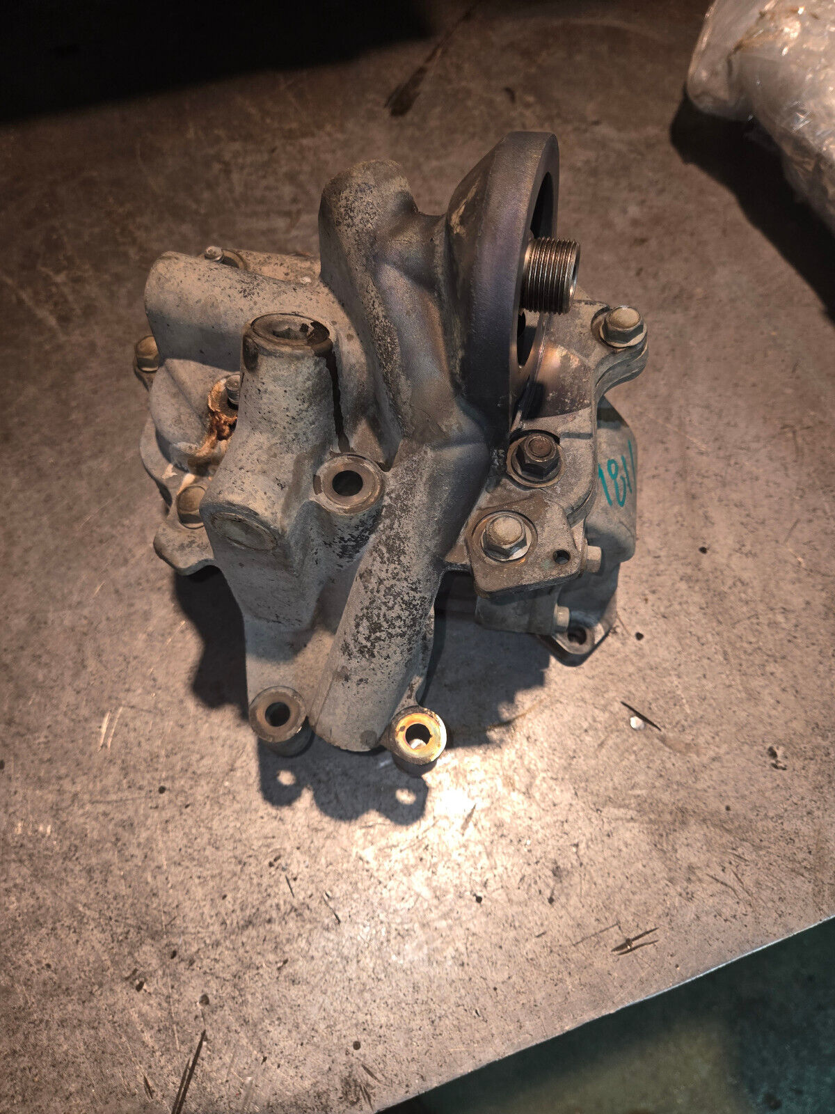 GM 12701592 Duramax L5P Engine Oil Cooler Assembly 12701592 REF9811