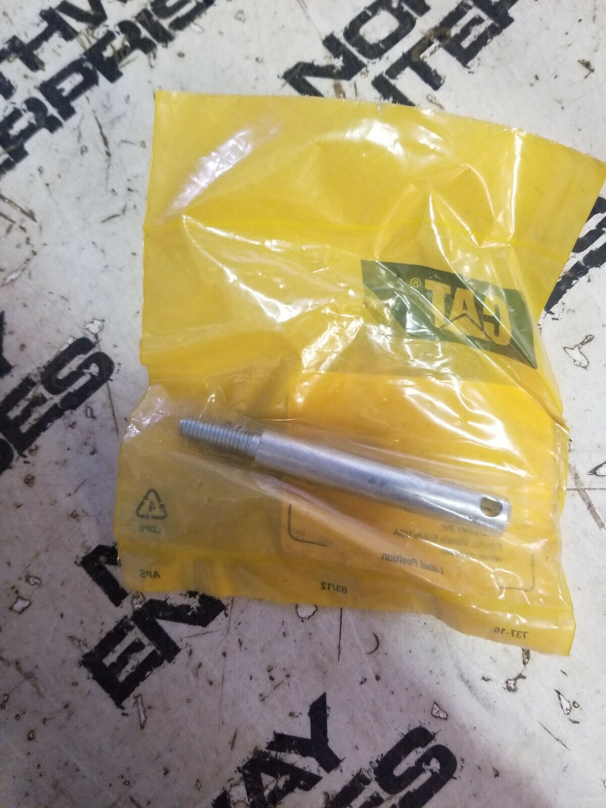 127-1597 CATERPILLAR SHAFT