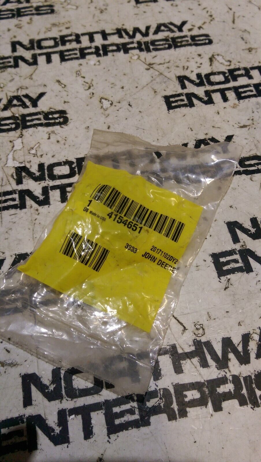 JOHN DEERE 4154651 Fitting Adapter