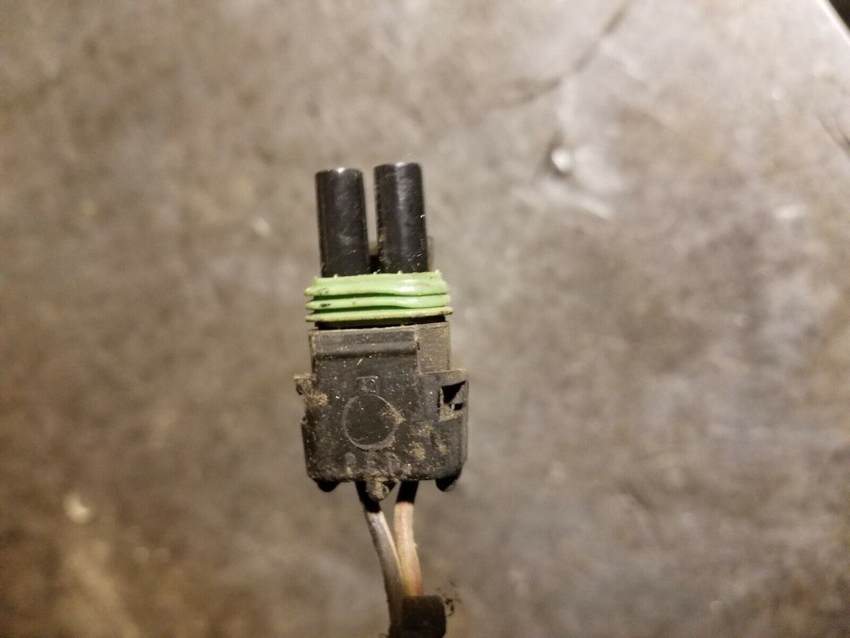 2 PIN 2 WIRE 99-02 7.3L POWERSTROKE ENGINE PIGTAIL green