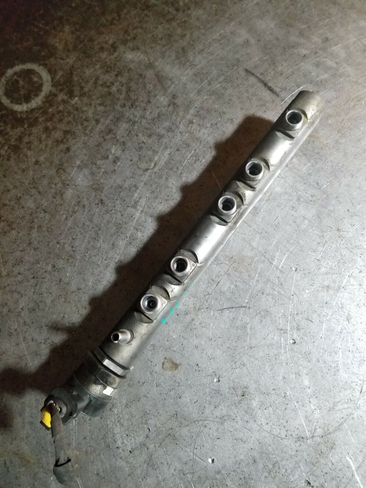 2014-2019 3.0L EcoDiesel FUEL RAIL 0445216044