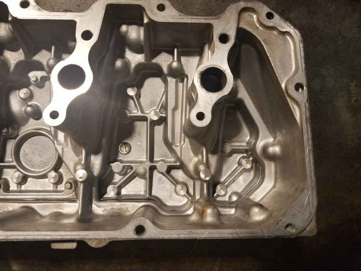 2011-2015 DURAMAX 6.6 6.6L DIESEL LML VALVE COVER SPACER RH PASSENGER