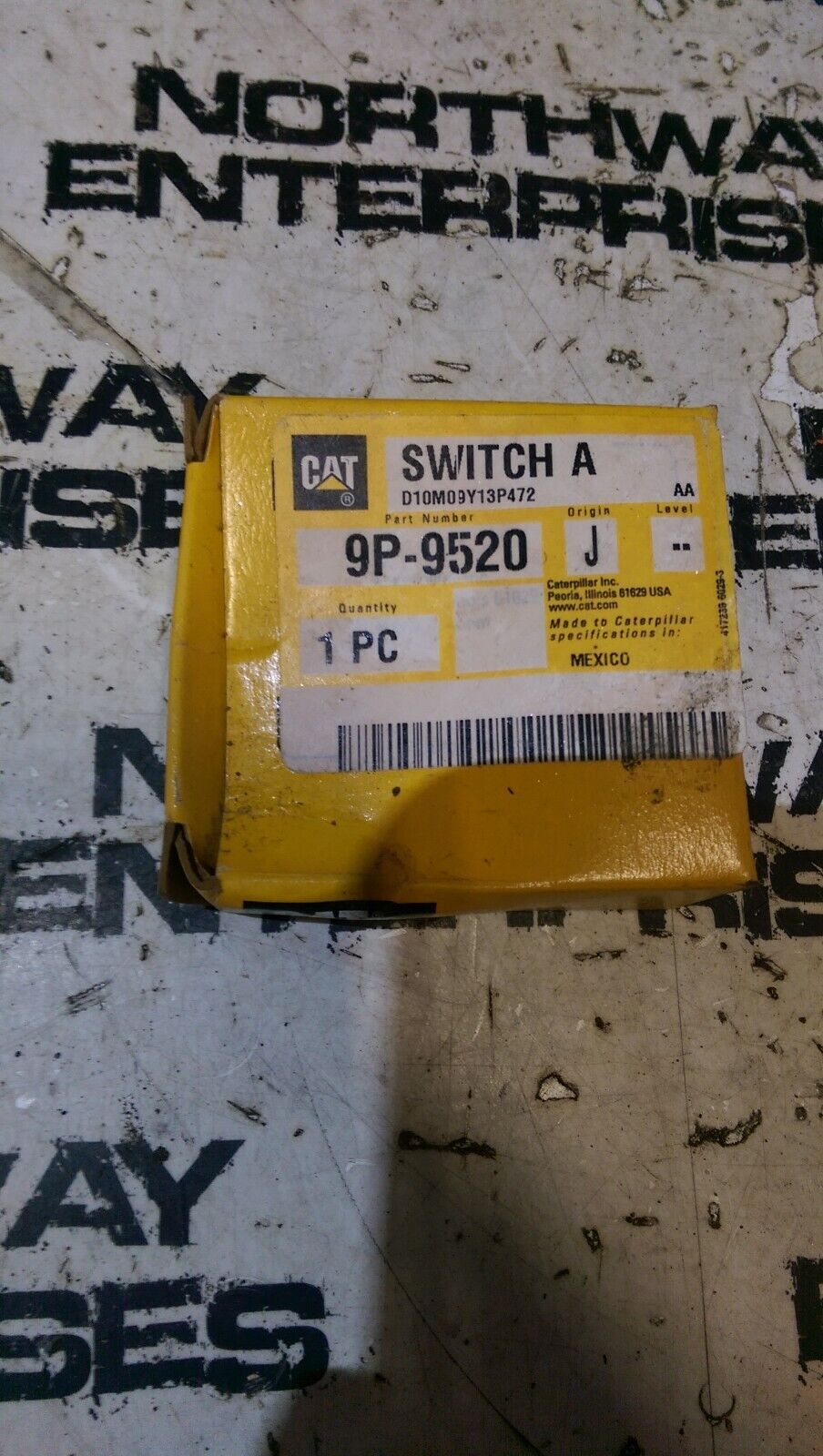 Cat 9P-9520 SWITCH