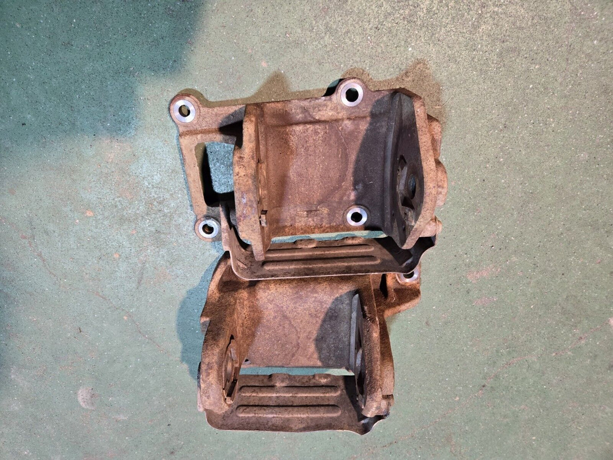 6.4 Powerstroke Turbo Diesel 6.4L International A350 engine mounts