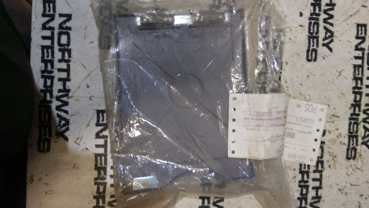 HITACHI 4667708 COVER