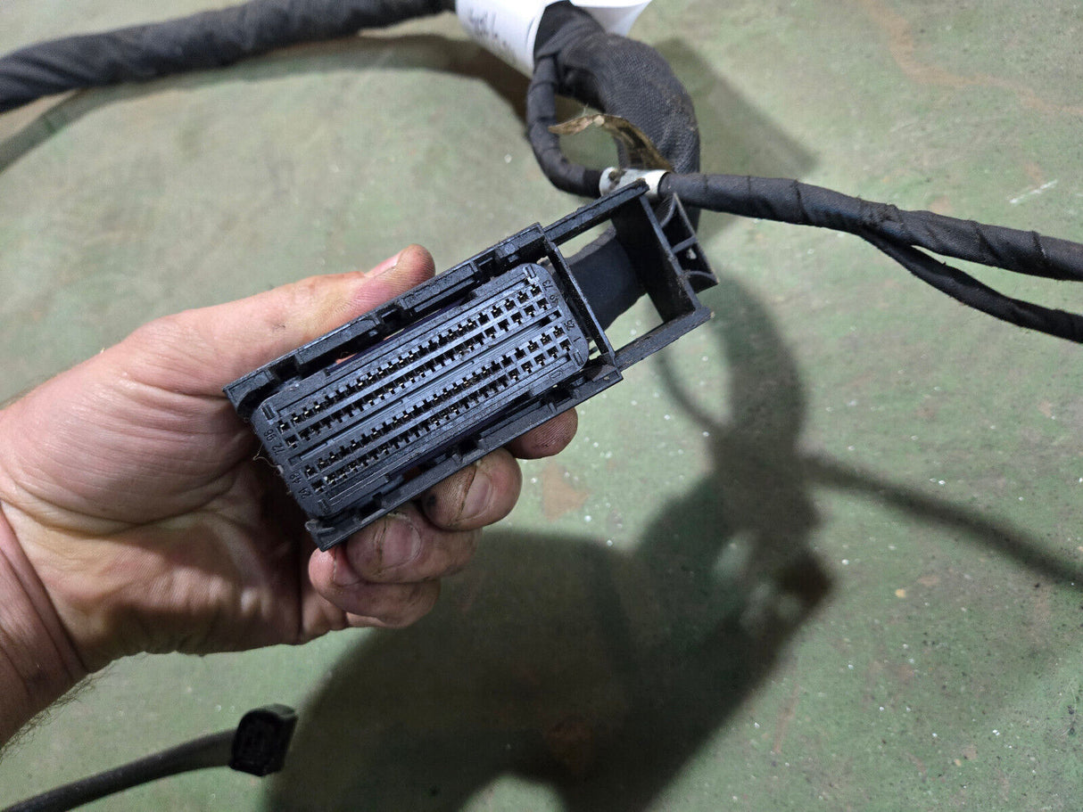 A6511509256 MERCEDES ENGINE WIRING HARNESS 1 BROKEN CONNECTOR