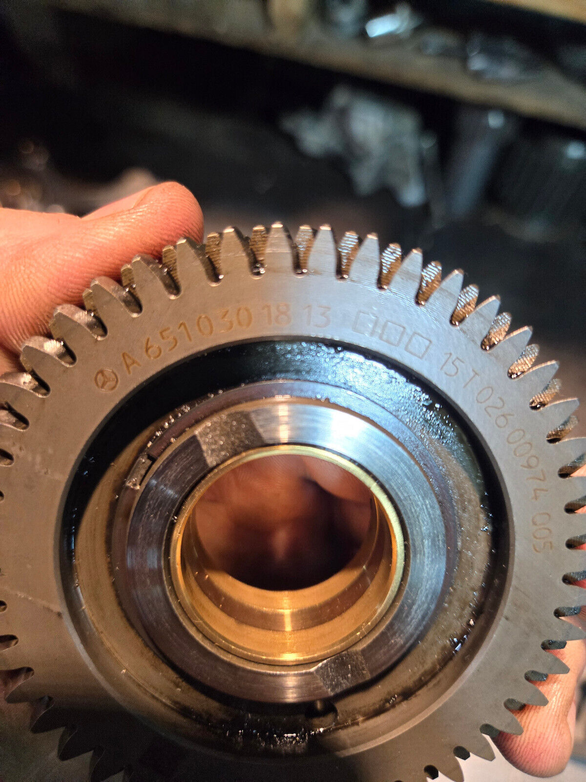 Mercedes C W204 E200 W212 2.1 CDI Camshaft Intermediate Gear A6510301813