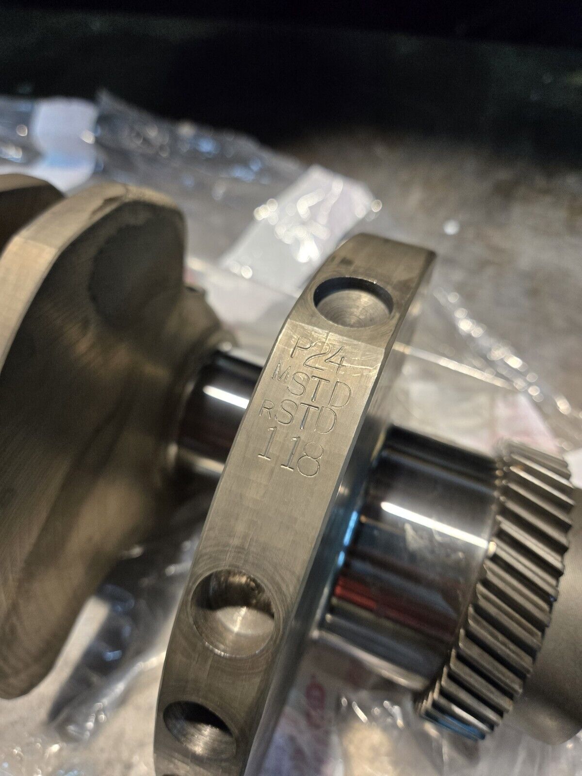 97374386 2006-2010 LBZ LMM 6.6L DURAMAX CRANKSHAFT POLISHED STANDARD SONOFLUXED