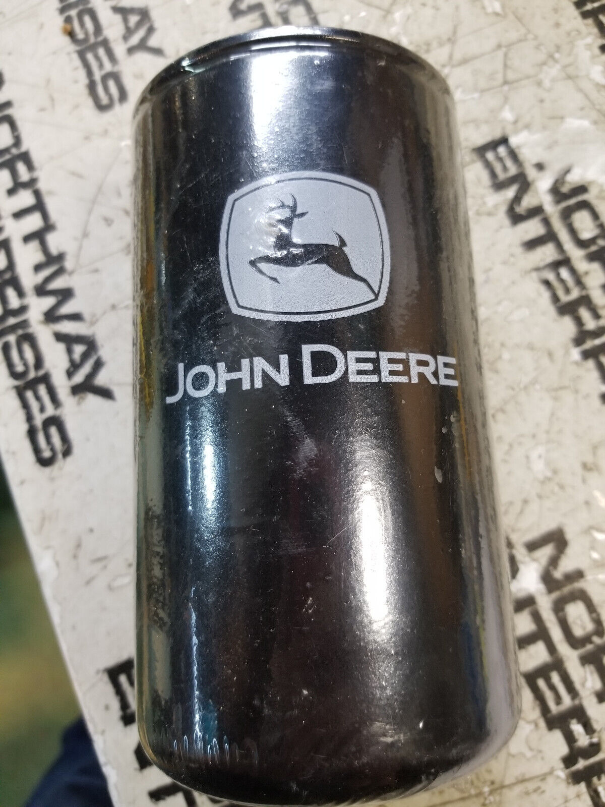 AT308578 NEW JOHN DEERE FILTER ELEMENT
