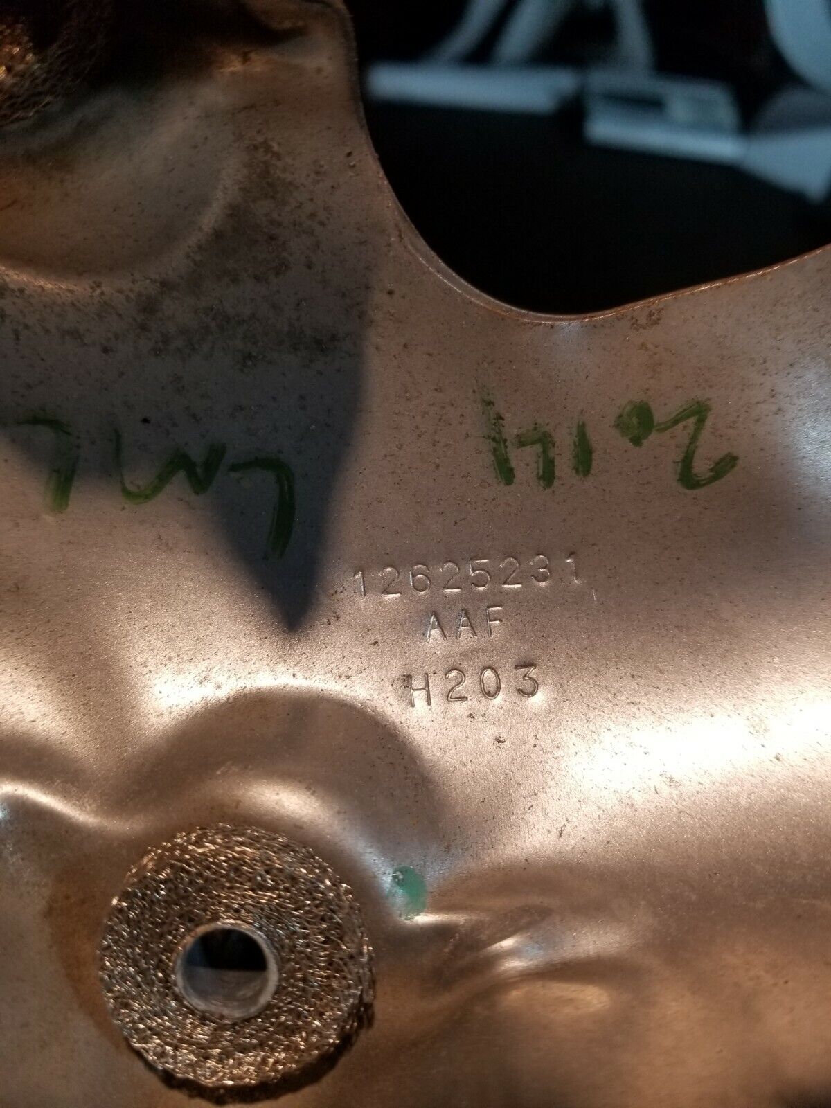 12625231 LML CHEVY GMC 6.6L DURAMAX DIESEL USED EXHAUST UP PIPE SHROUD