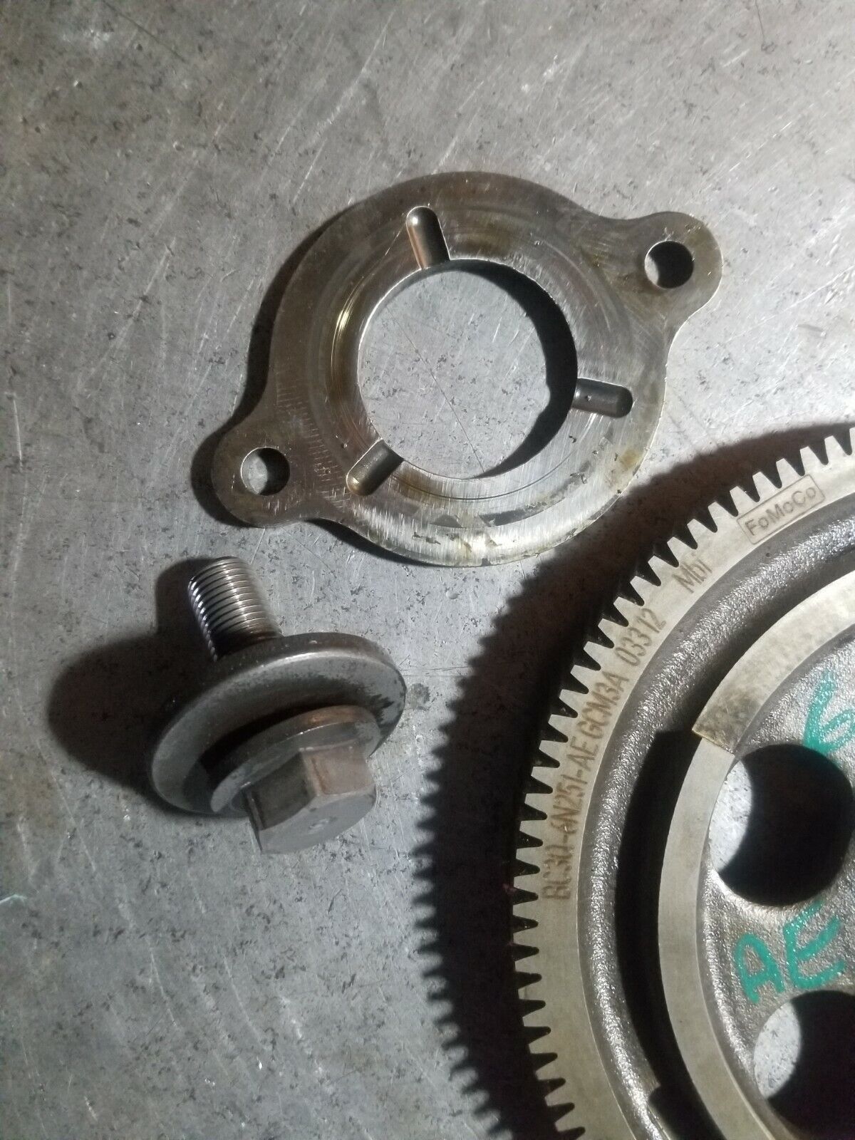 6.7 Powerstroke Camshaft Gear BC3Q-6N251-AE with retainer and bolt