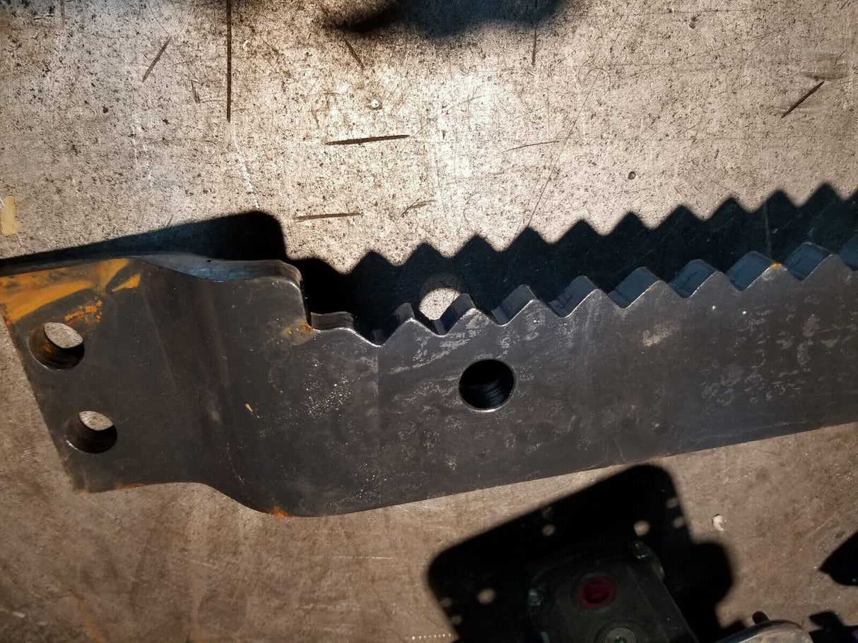 KOMATSU 208-30-75710 STEP BRACKET