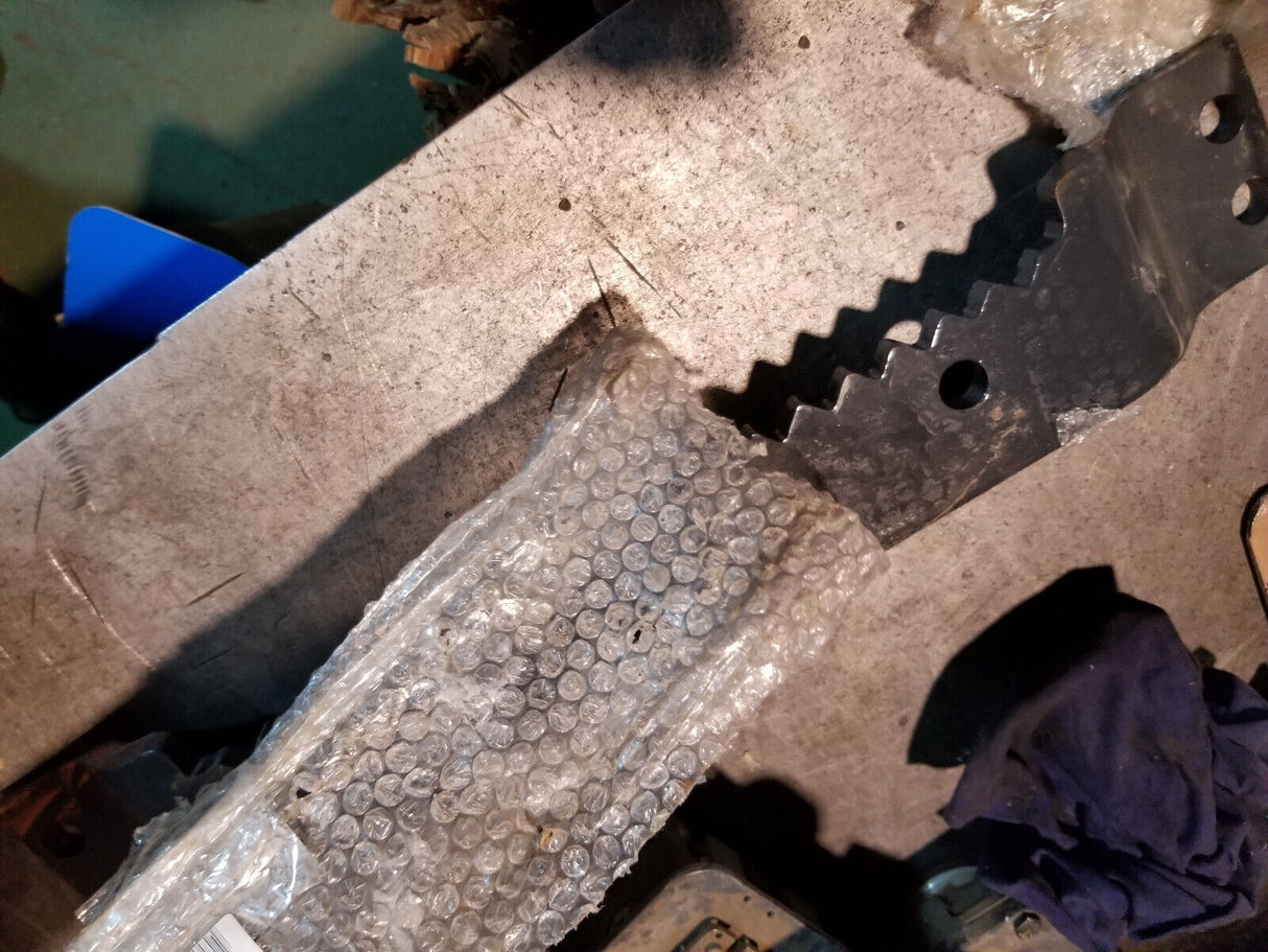 KOMATSU 208-30-75710 STEP BRACKET