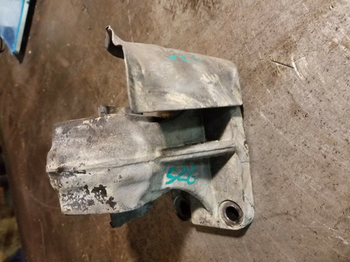 52121814AD 6.7L 6.7 Cummins Engine Mount Bracket RH / Passenger side