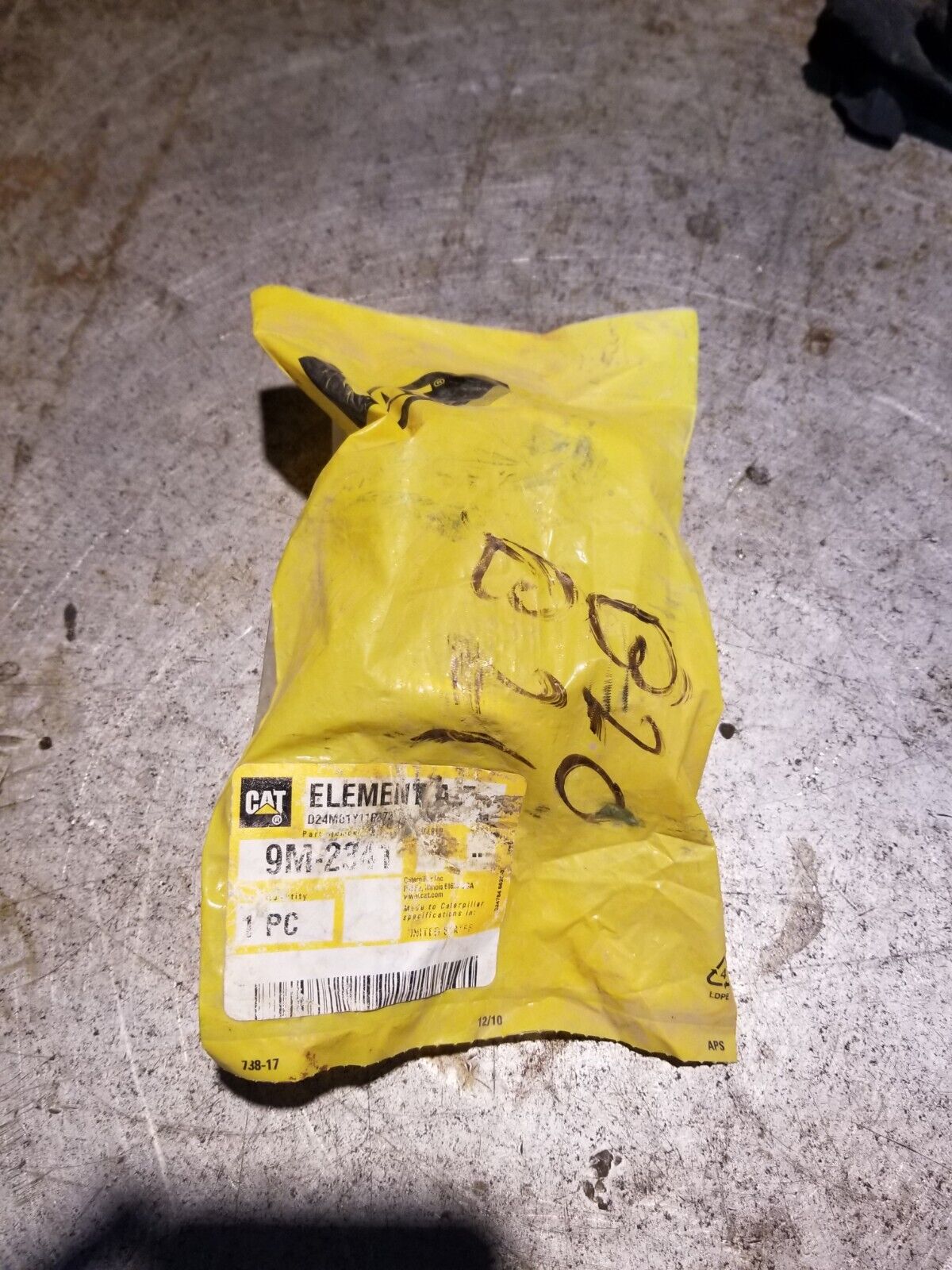 Caterpillar Fuel Filter Element 9M-2341