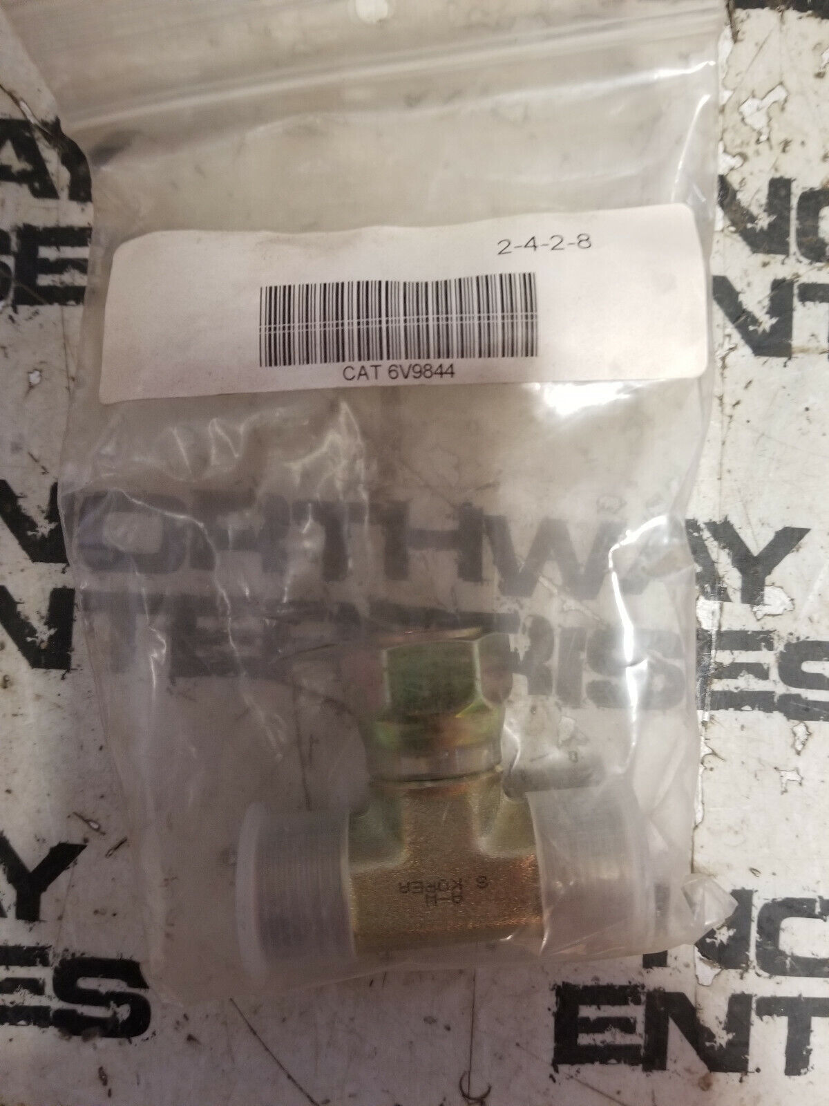 6V-9844 CATERPILLAR TEE FITTING