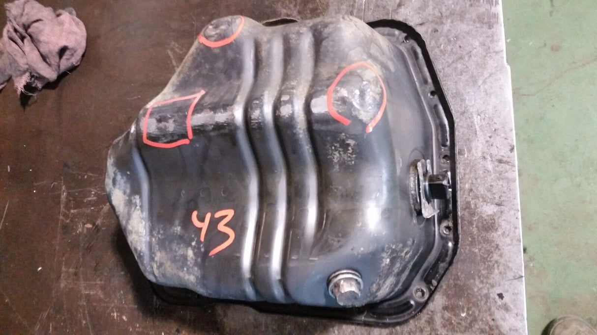 2001 - 2010 LOWER OIL PAN SILVERADO Duramax 6.6l 6.6 LB7 LLY LBZ LMM r43