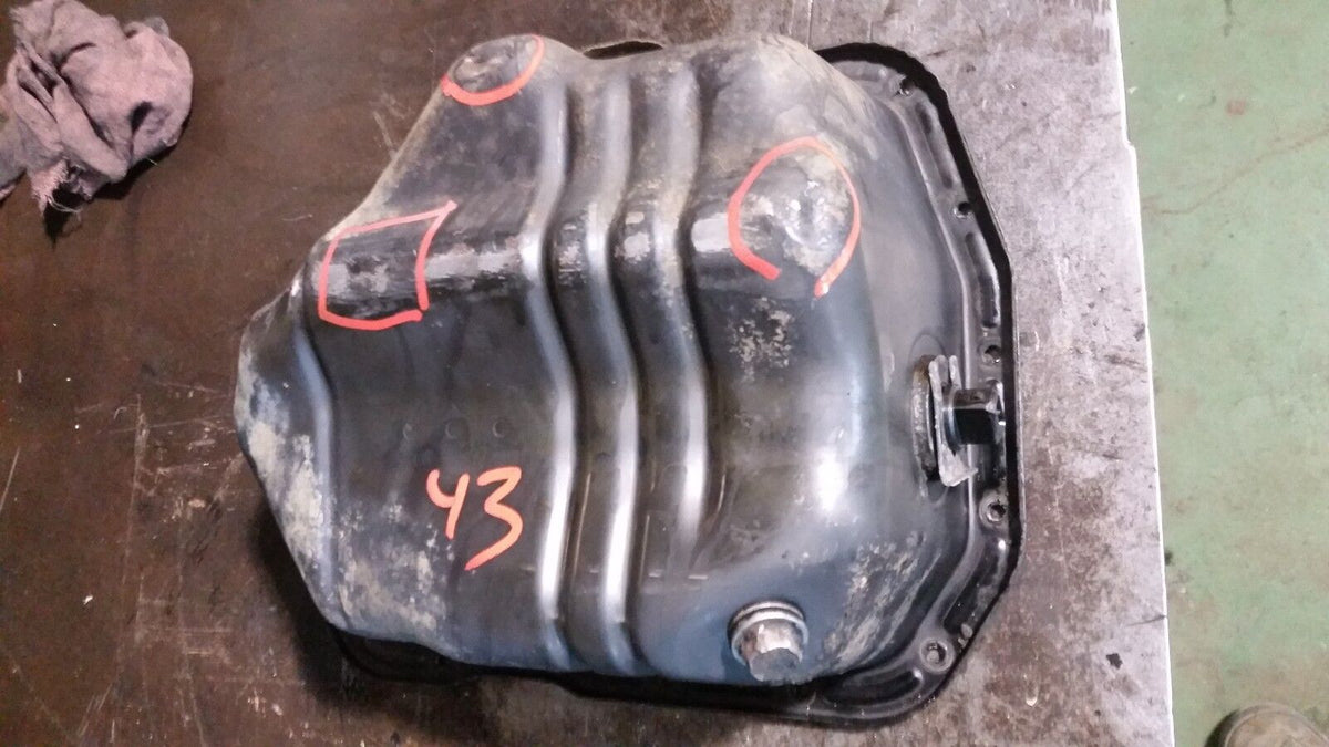 2001 - 2010 LOWER OIL PAN SILVERADO Duramax 6.6l 6.6 LB7 LLY LBZ LMM r43