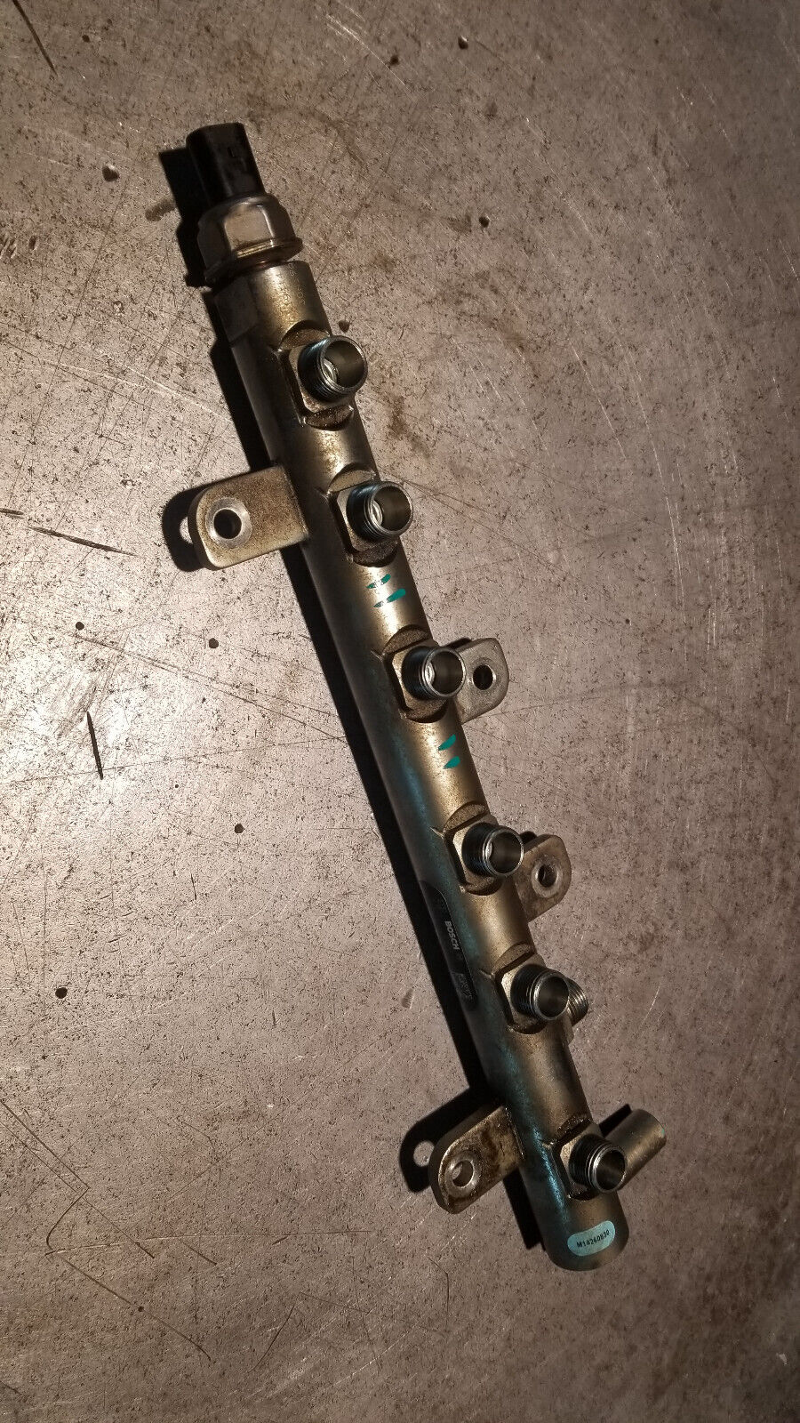 Bosch Fuel Rail Dodge Cummins Diesel 6.7L 0445226126 5295117