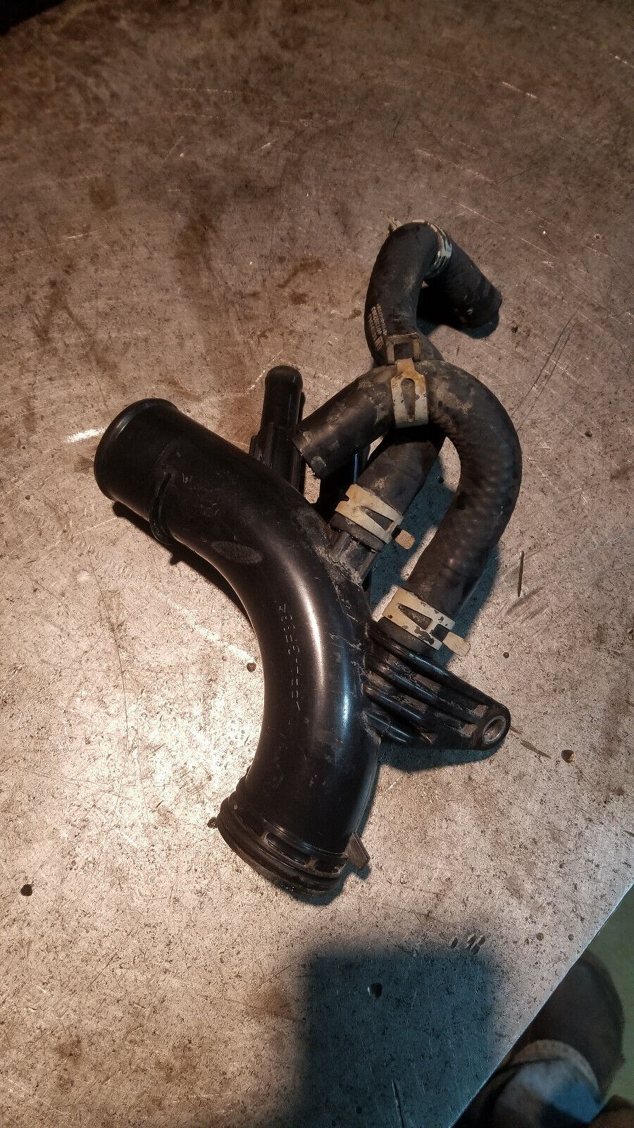 2.8L DURAMAX LWN WATER PUMP INLET PIPE