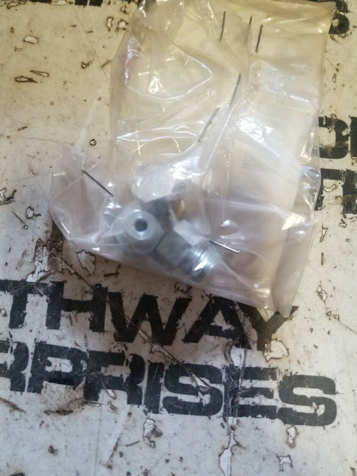 1N-5999 CATERPILLAR PLUG LOT OF 3 PC FOR ONE PRICE