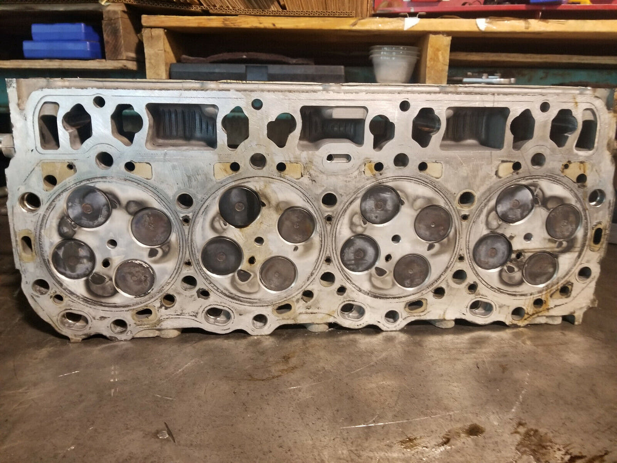 2006-2010 Chevy GMC 6.6 LBZ LMM DURAMAX CYLINDER HEAD RH PASSENGER REF522