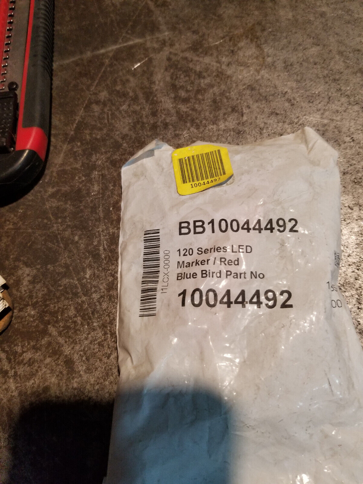 NEW 10044492 LIGHT,CL,MKR,RED,LED W/PIGTAIL CONNECTOR