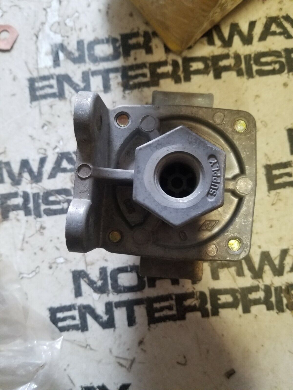 5D-0470 CATERPILLAR VALVE GROUP-QUICK RELEASE