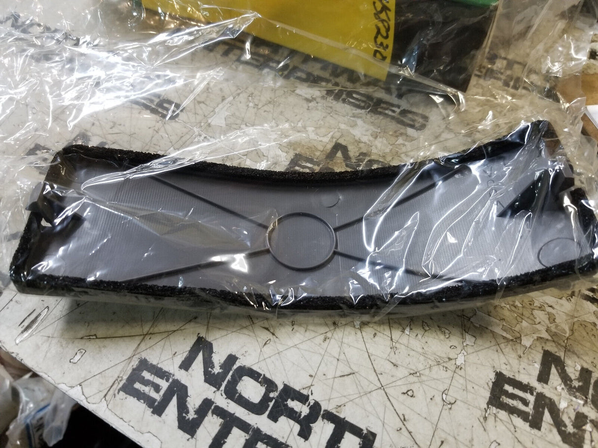 4458230 JOHN DEERE FUSE BOX COVER