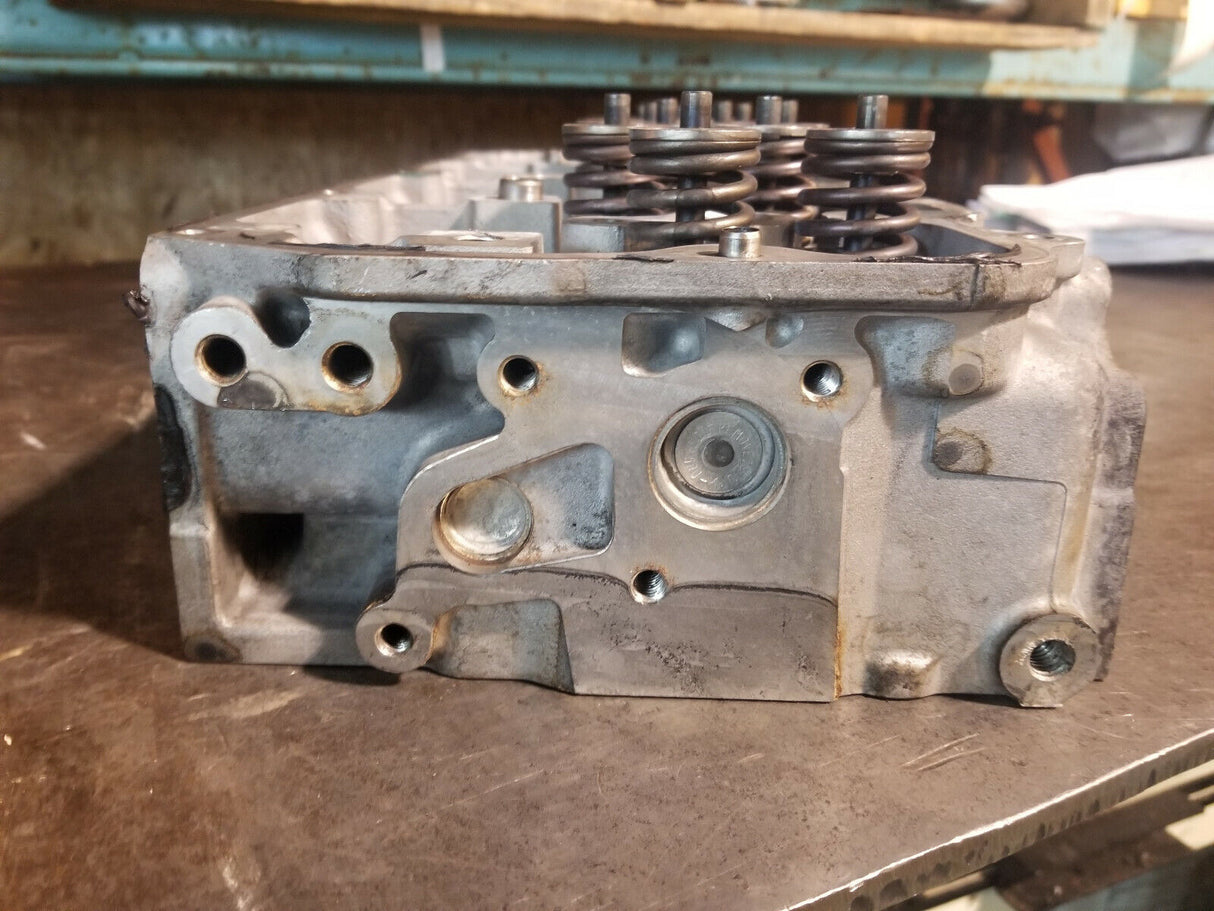 2006-2010 Chevy GMC 6.6 LBZ LMM DURAMAX CYLINDER HEAD RH PASSENGER