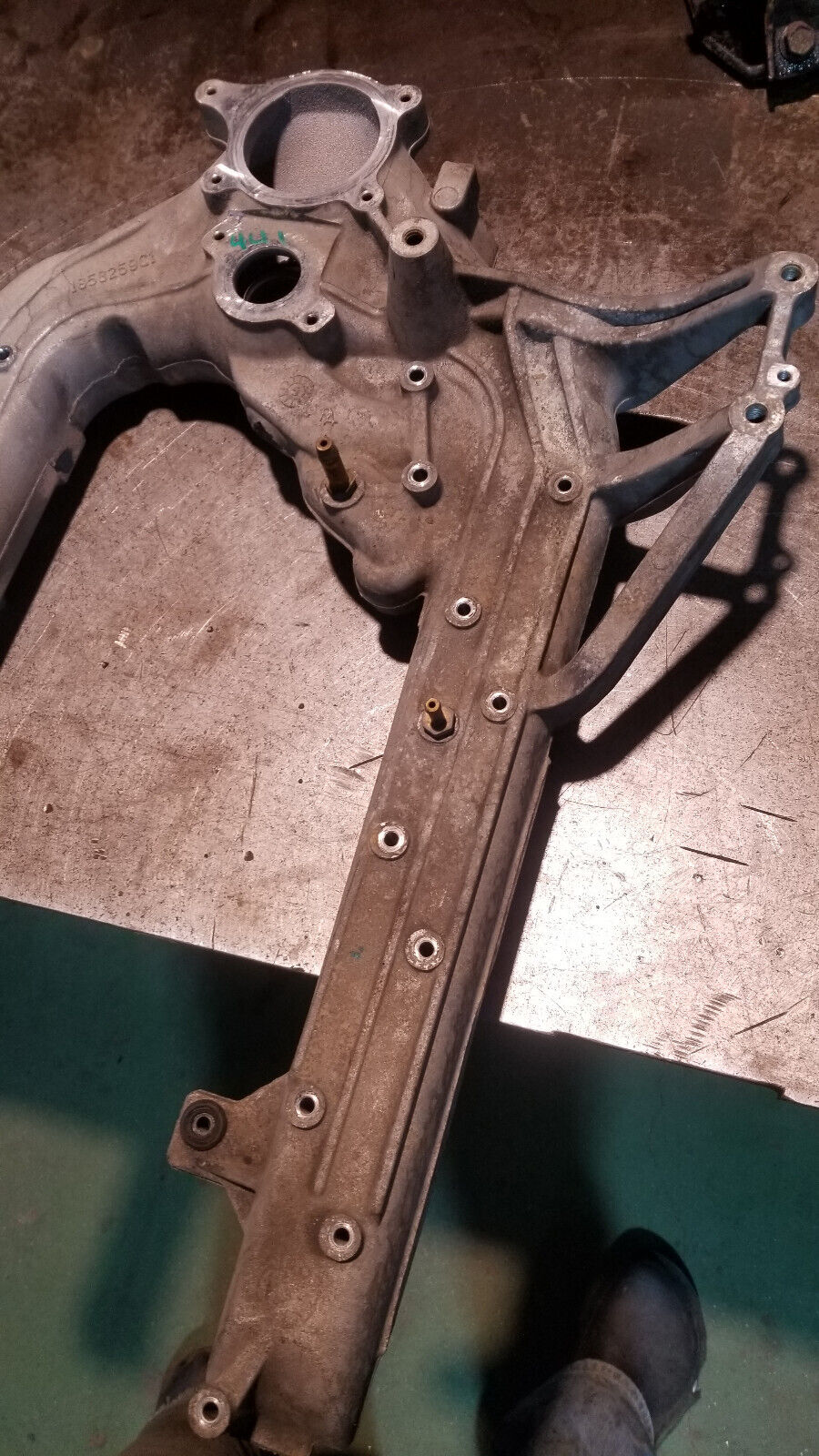 05-07 Ford F250 F350 6.0 6.0L Powerstroke Diesel Intake Manifold 1858259C1