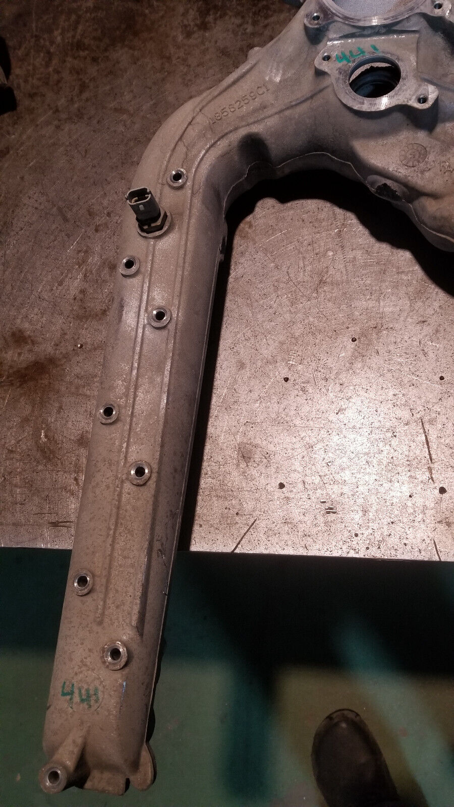 05-07 Ford F250 F350 6.0 6.0L Powerstroke Diesel Intake Manifold 1858259C1