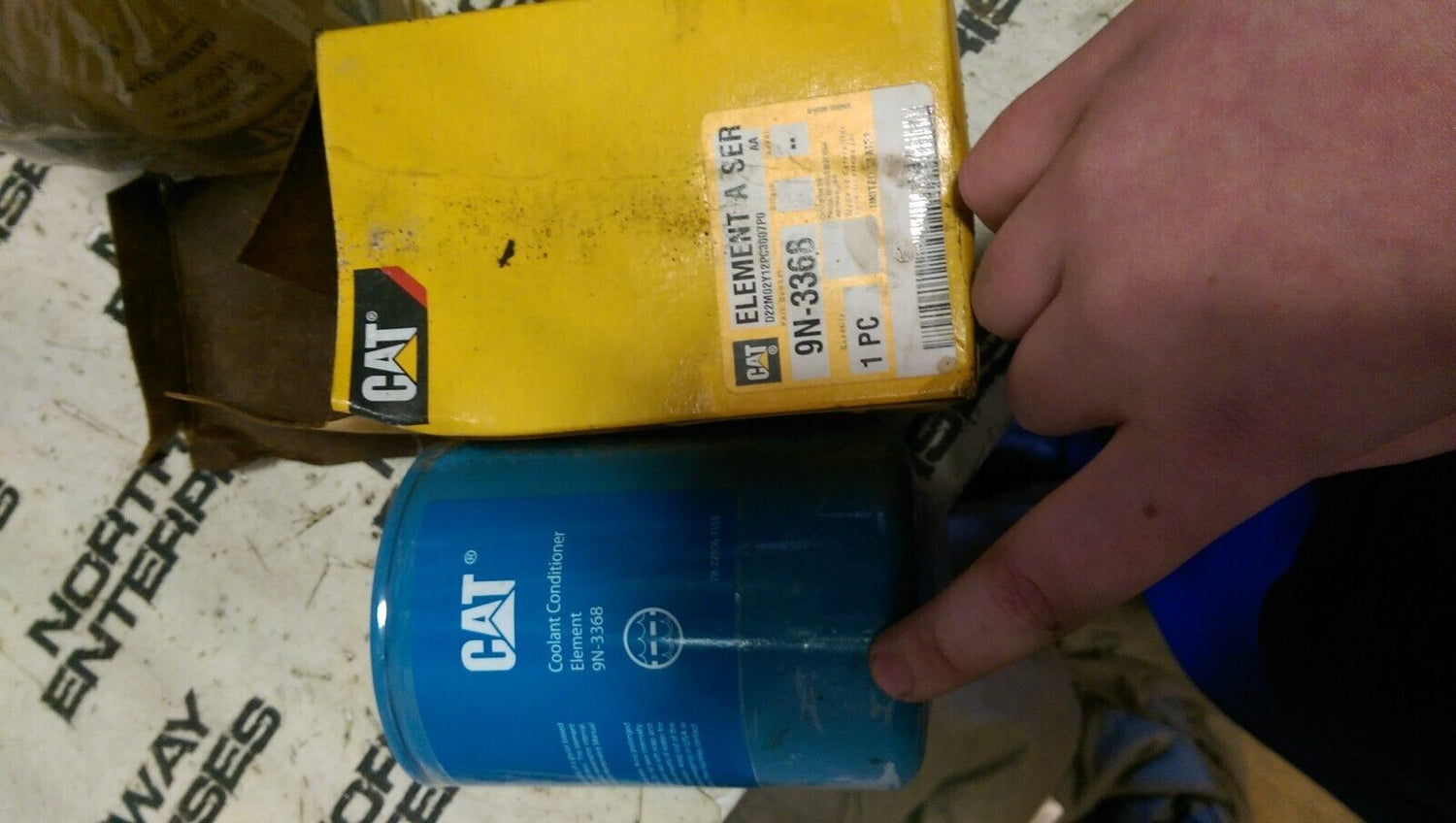 CAT/Caterpillar Coolant Filter 9N-3368 9N3368