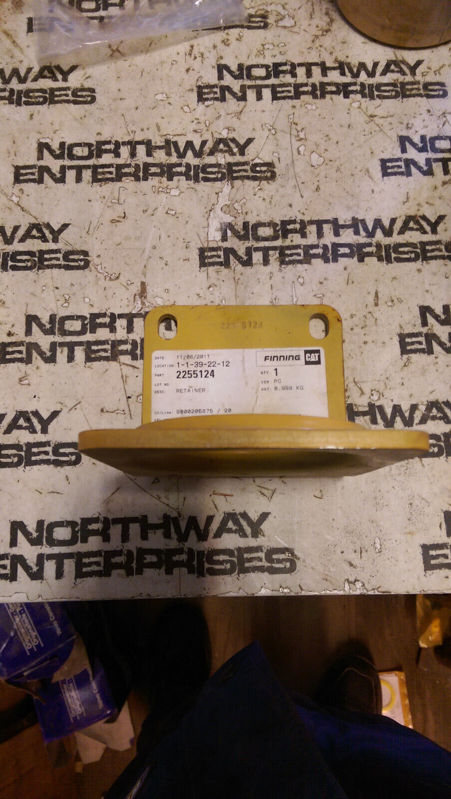 CATERPILLAR 225-5124 RETAINER
