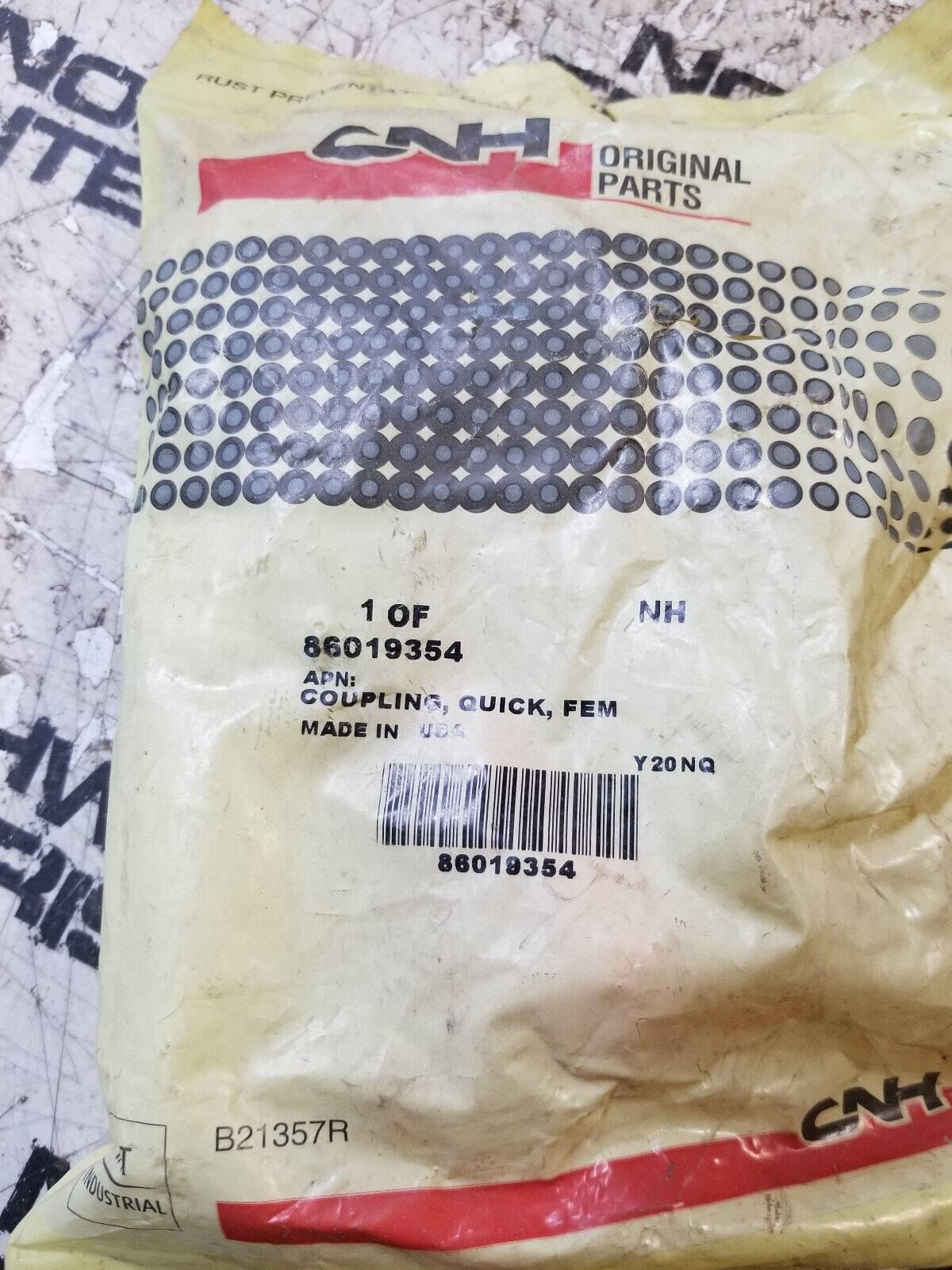 CASE CNH 86019354 COUPLING