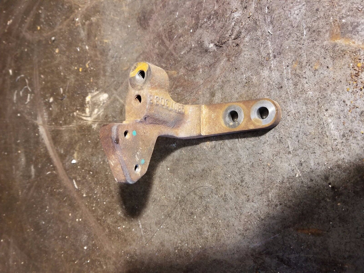 2011-2015 LML COOLER BRACKET 98073033