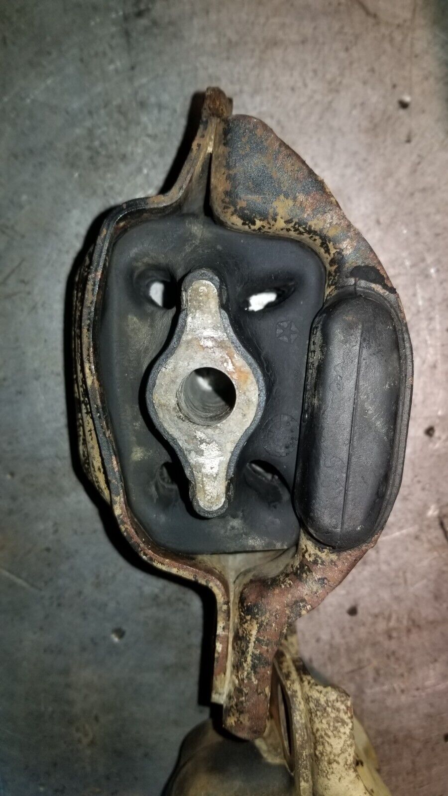 5.9L Dodge Cummins Engine Mounts