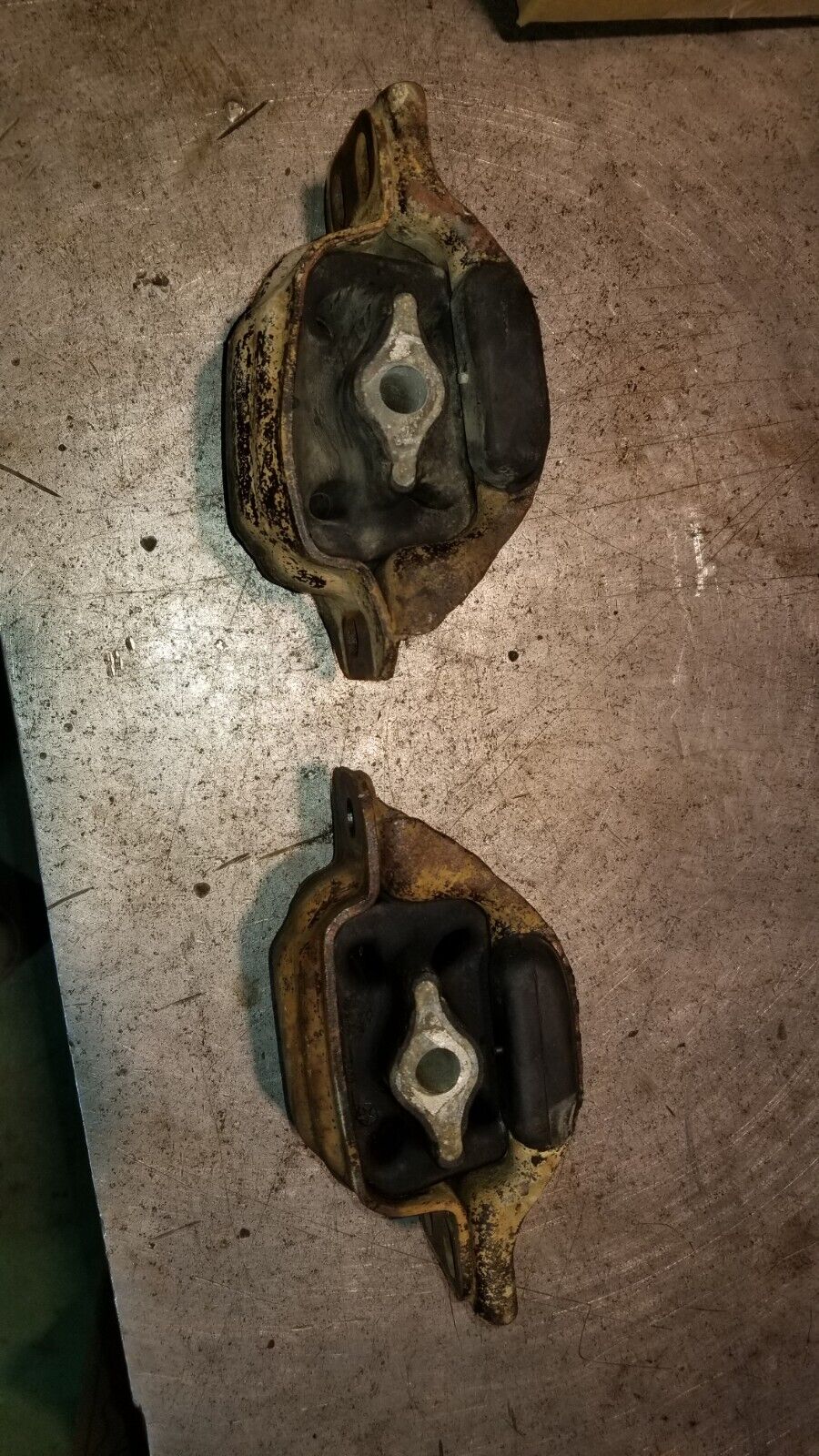 5.9L Dodge Cummins Engine Mounts