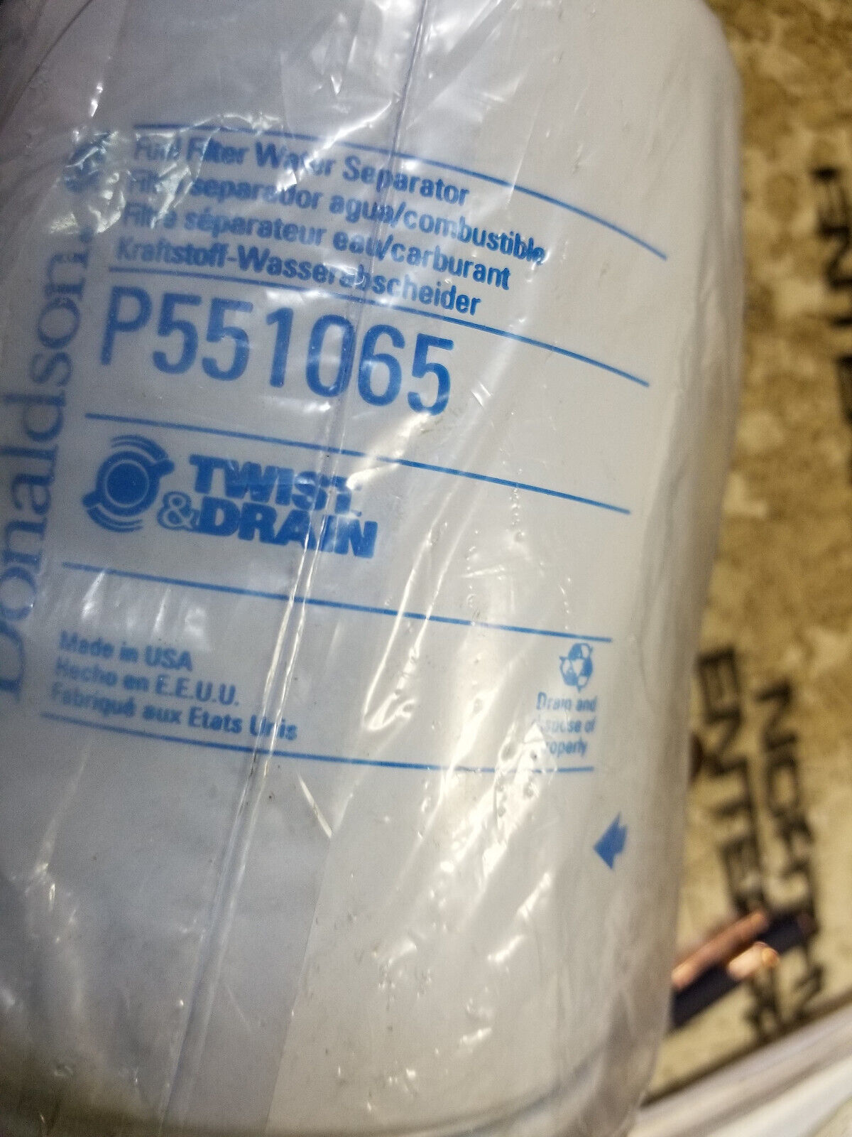 Donaldson Fuel Filter Water Separator Spin-on Twist&drain- P551065