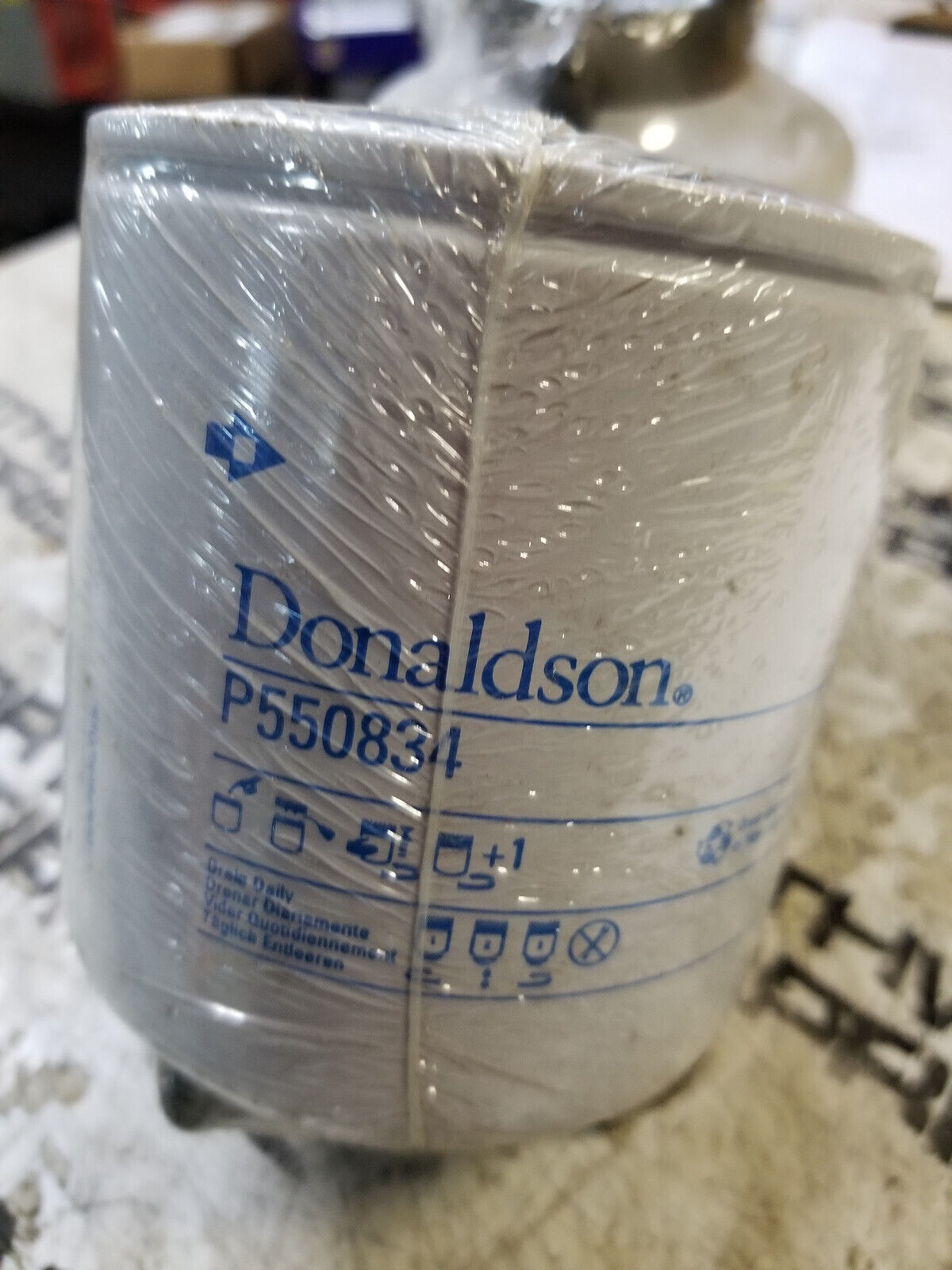 LOT OF 3PC - DONALDSON P550834 AIR FILTER