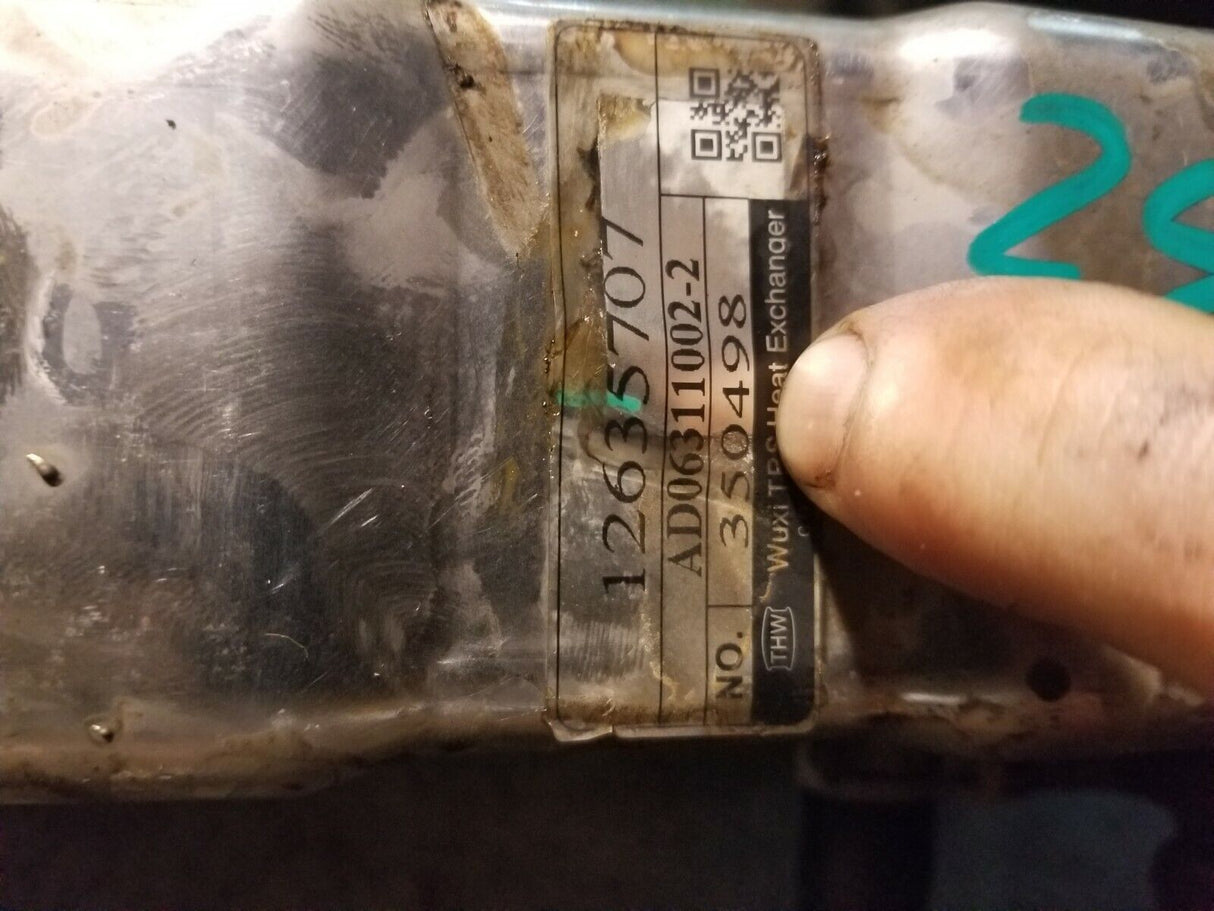 GMC Left 6.6 DURAMAX LML DIESEL EGR COOLERS 12645820 12635707