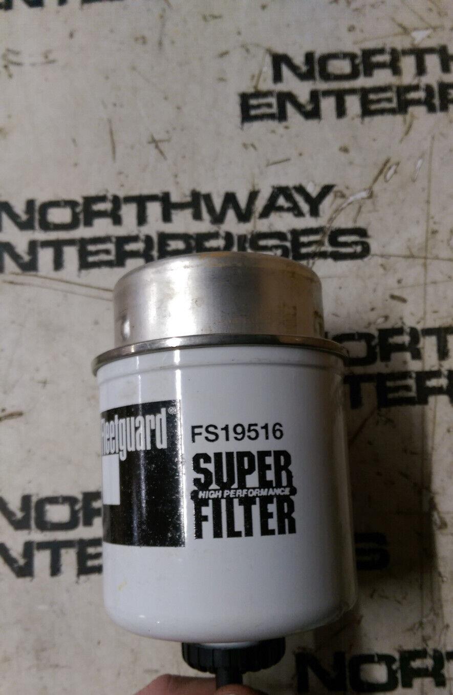FLEETGUARD FS19516 FUEL FILTER