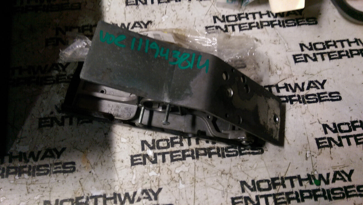 VOE11194381 VOLVO ACCELERATOR PEDAL A25D, A30D, A35D, A40D, T450D 11194381