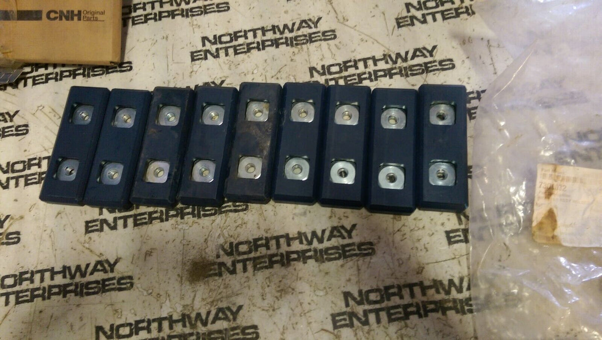 JLG Part Number 7300032 Wear Pad ASSY Molded LOT OF 9 PC