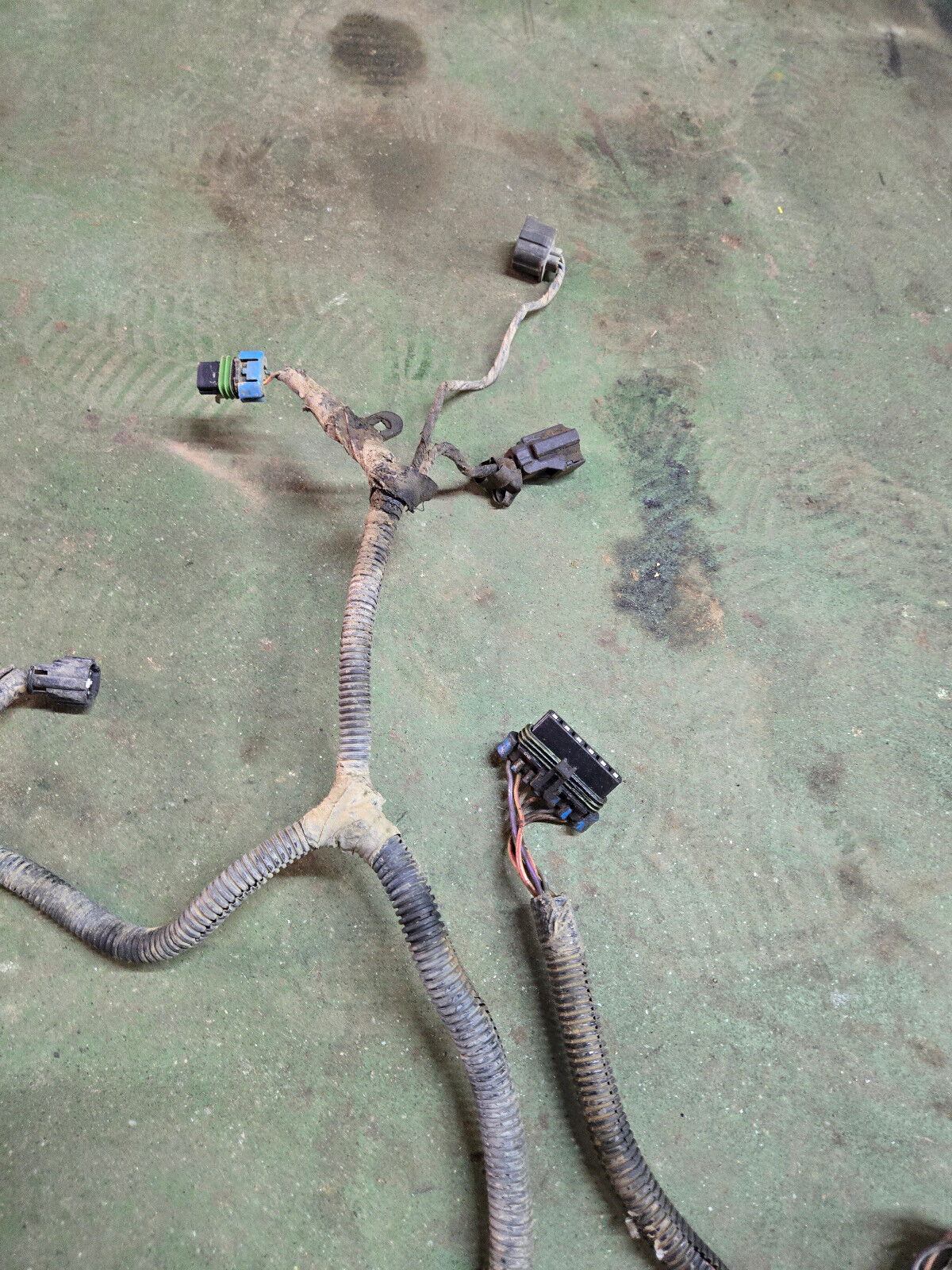 3977192 CUMMINS ENGINE HARNESS