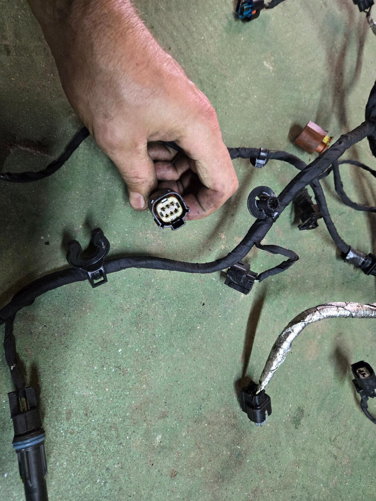 6.7 Powerstroke Turbo Diesel 6.7L A350 Engine Harness FC3T-12B637-AK