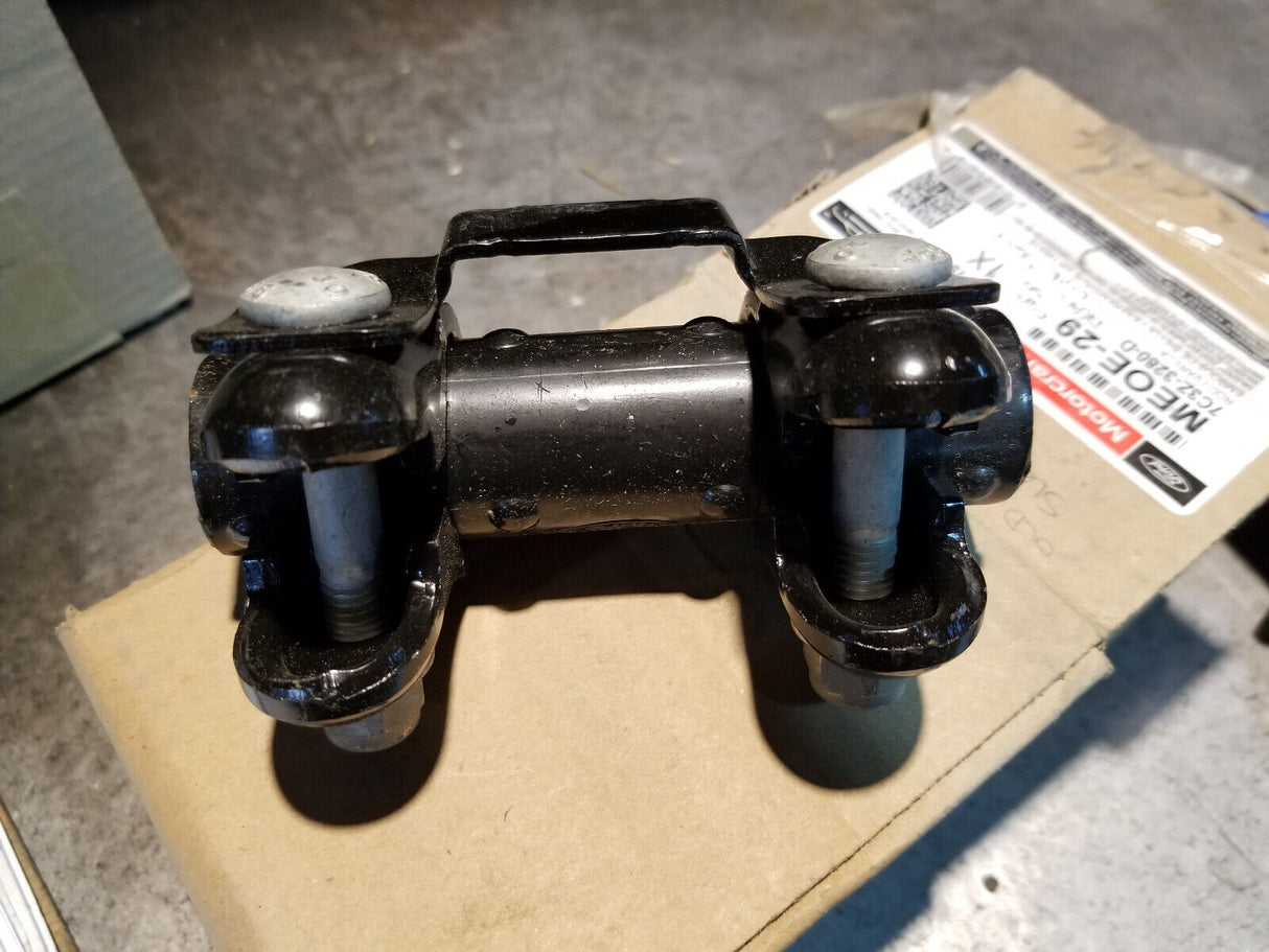 7C3Z-3280-D ME0E-29 MOTOCRAFT ROD