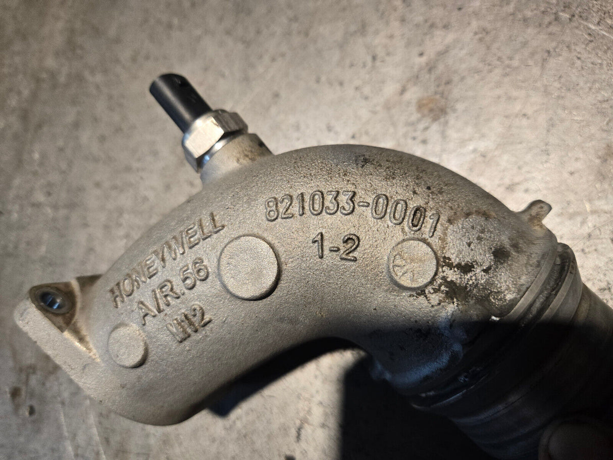 3.0L ECODIESEL TURBOCHARGER COMPRESSED AIR OUTLET PIPE 821033-0001